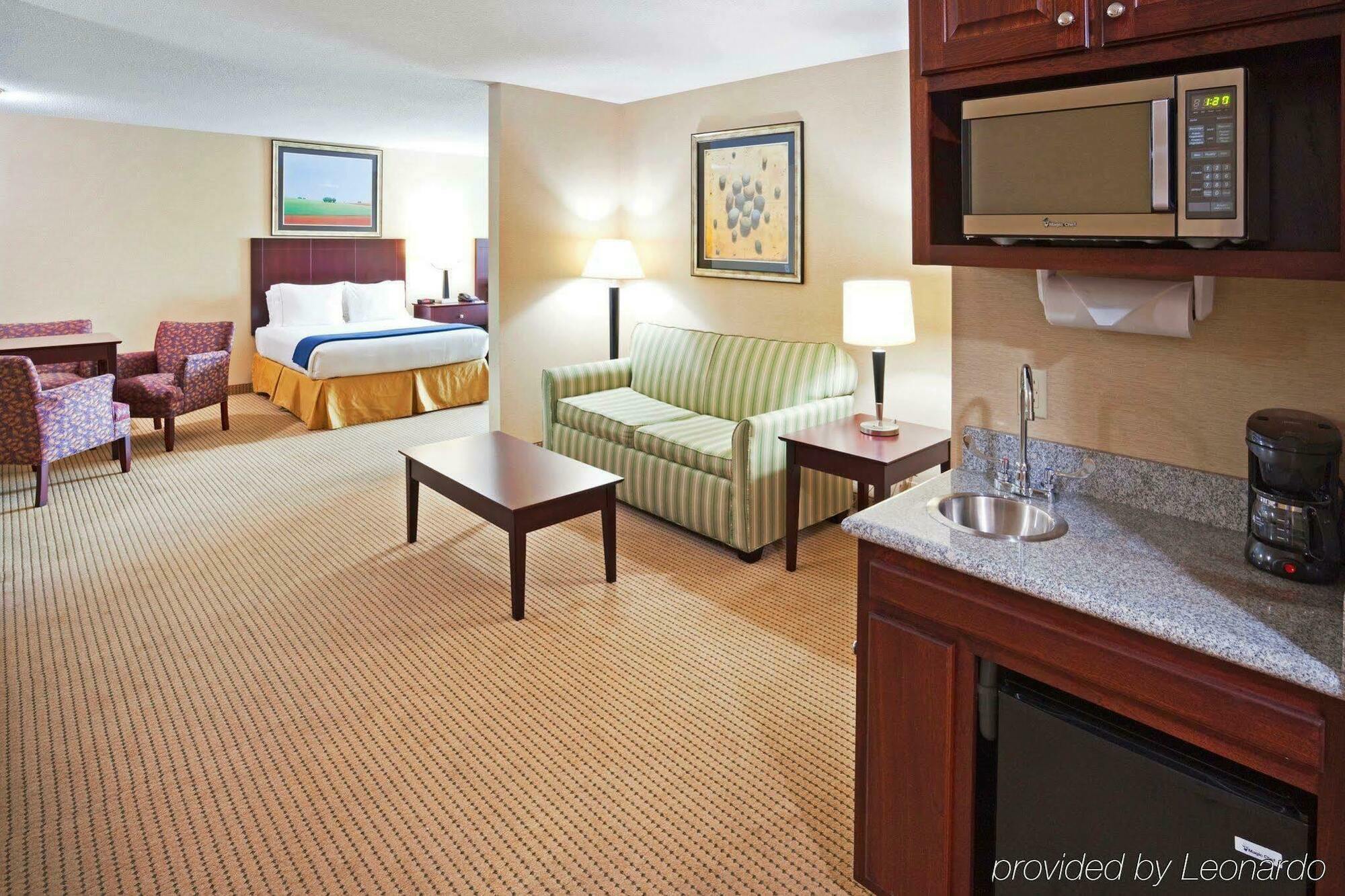 Holiday Inn Express Hotel & Suites Cincinnati Southeast Newport, An Ihg Hotel Bellevue Oda fotoğraf